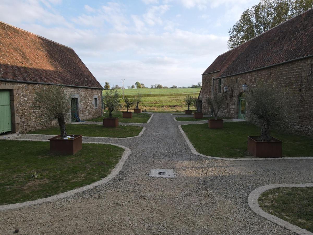 Domaine Des Tours Vauquelin Bed and Breakfast Putanges Buitenkant foto